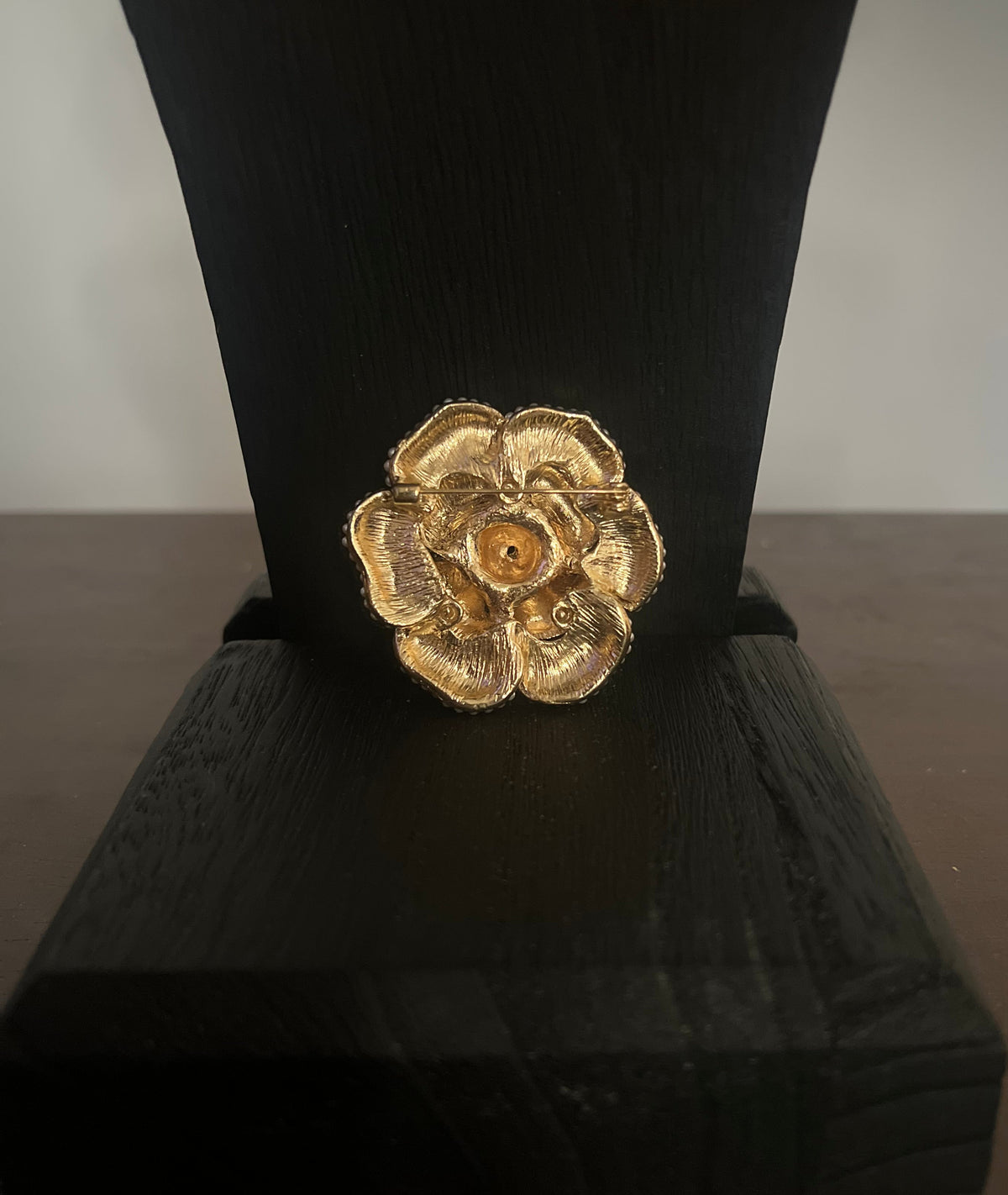 The Bloom Brooch